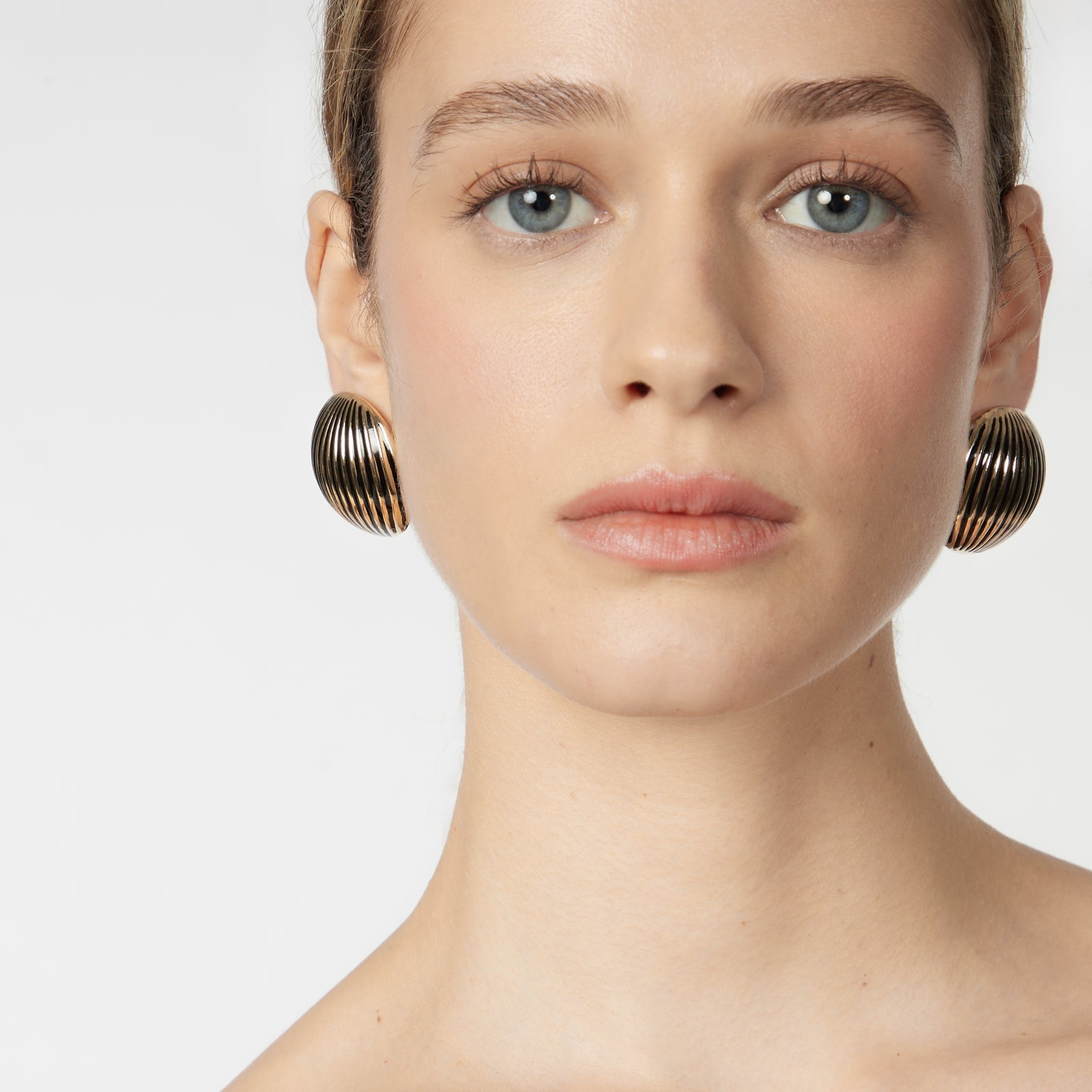 Earrings with small half-sphere Malena - Black - Sodini Bijoux